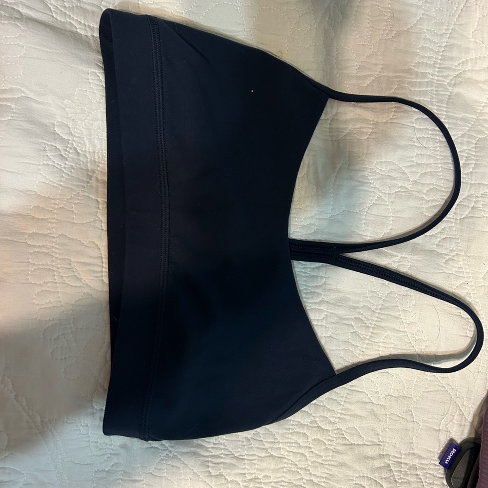 Lululemon Flow Y bra in Navy